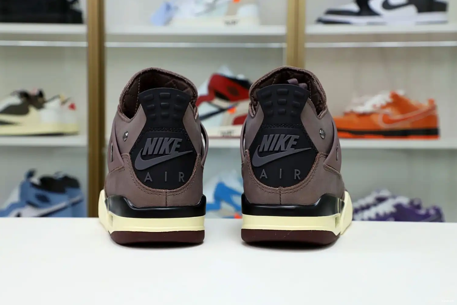 Kimikick AIR AM 4 JORDAN 0425